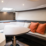 Fairline F-Line 33 Outboard