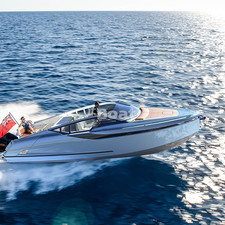 Fairline F-Line 33 Outboard