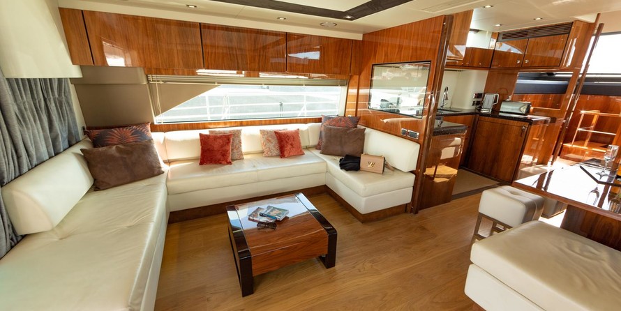 Fairline Squadron 65