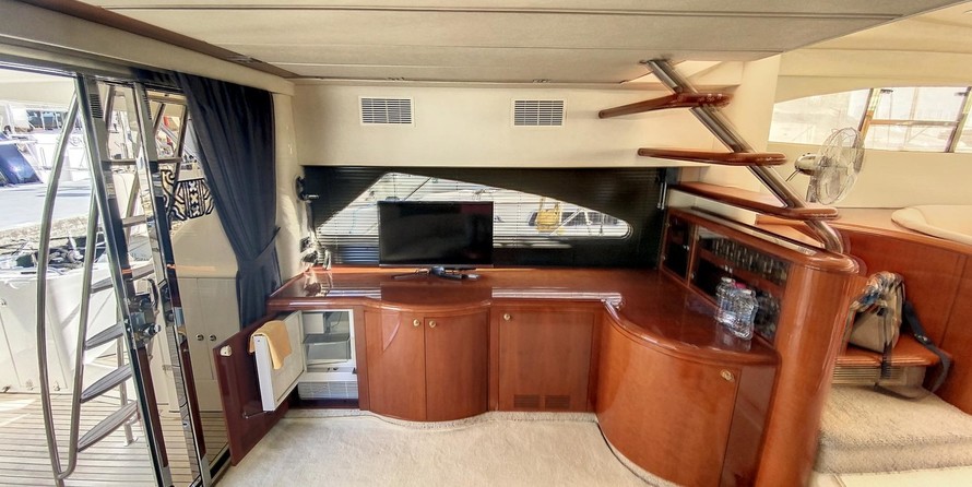 Fairline Squadron 59