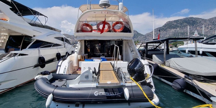 Fairline 55 Squadron