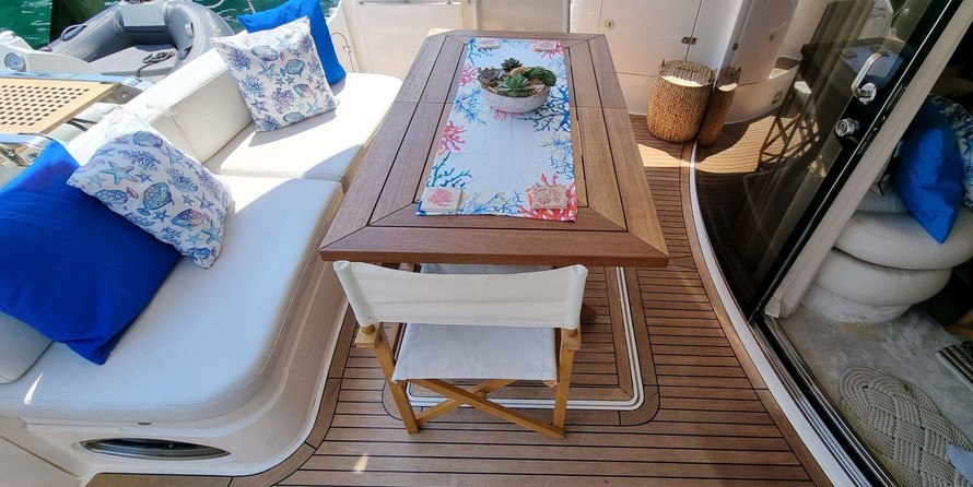 Fairline 55 Squadron