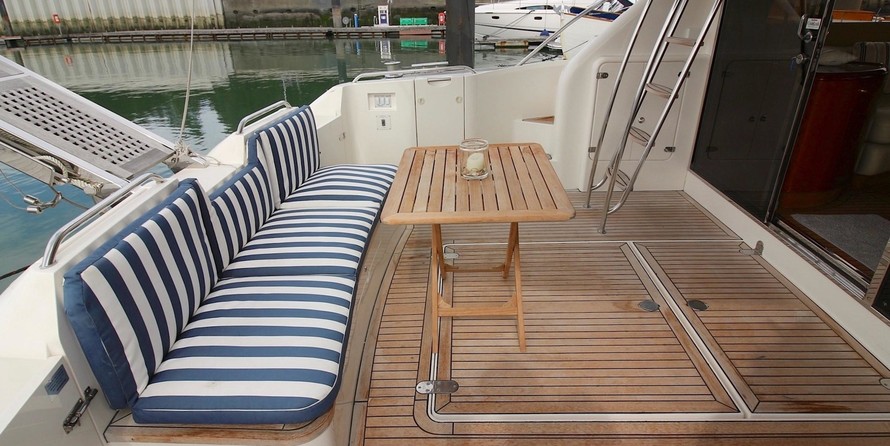 Fairline Squadron 59