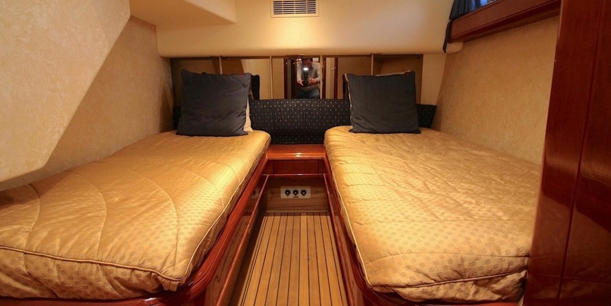 Fairline Squadron 59