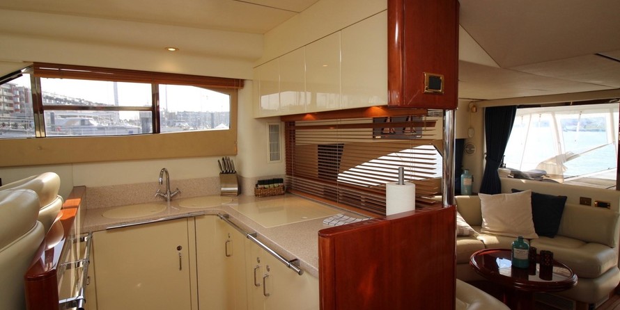 Fairline Squadron 59