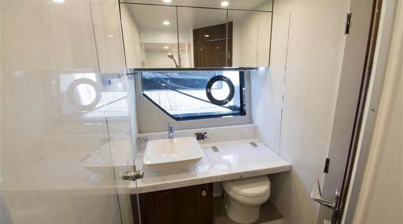 Fairline 50 Squadron