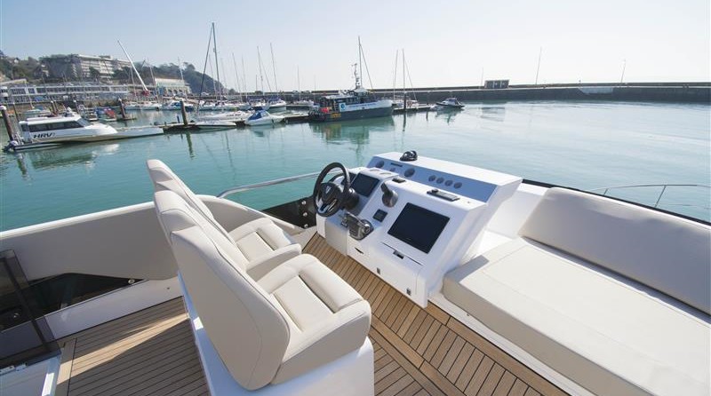 Fairline 50 Squadron