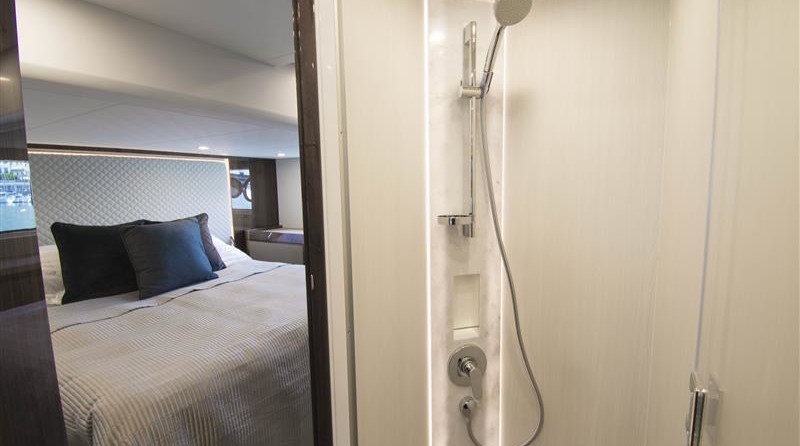 Fairline 50 Squadron