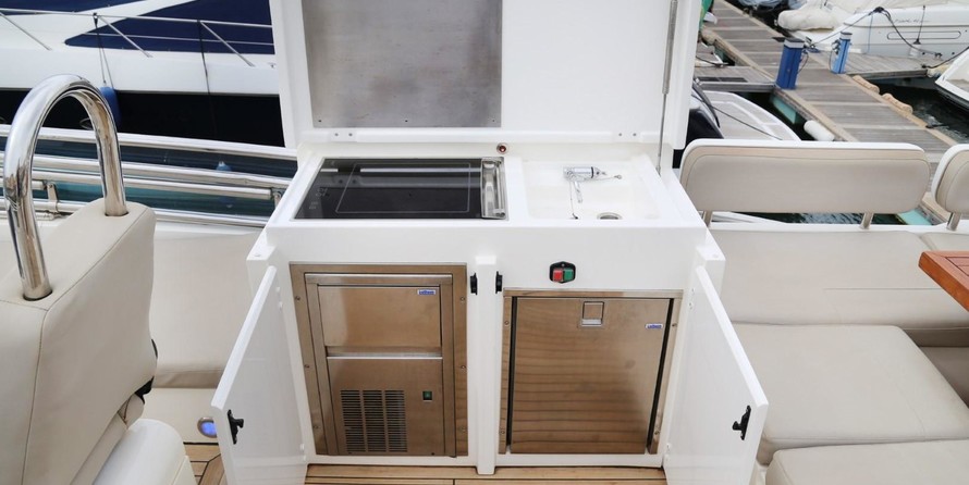 Fairline 58 Squadron