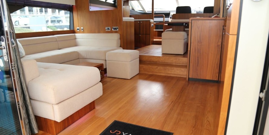 Fairline 58 Squadron