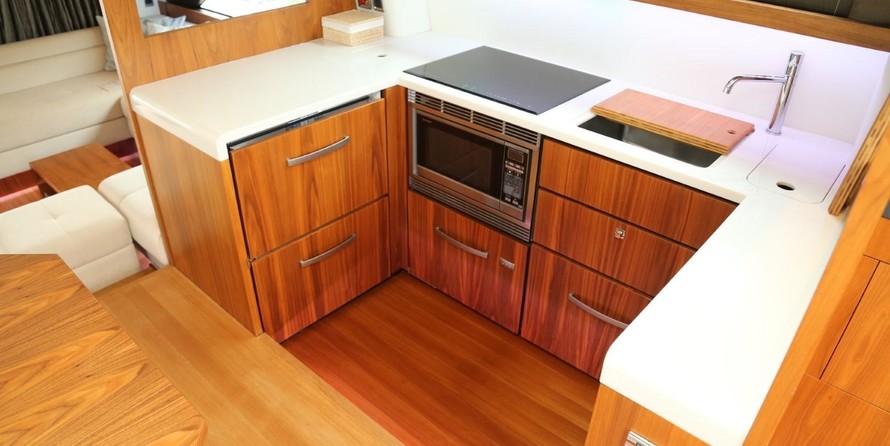 Fairline 58 Squadron