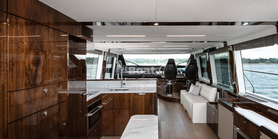 Fairline 68 Squadron