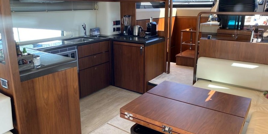 Fairline Squadron 65