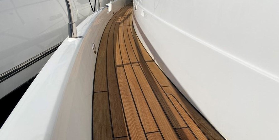 Fairline Squadron 65