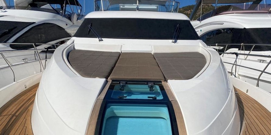 Fairline Squadron 65