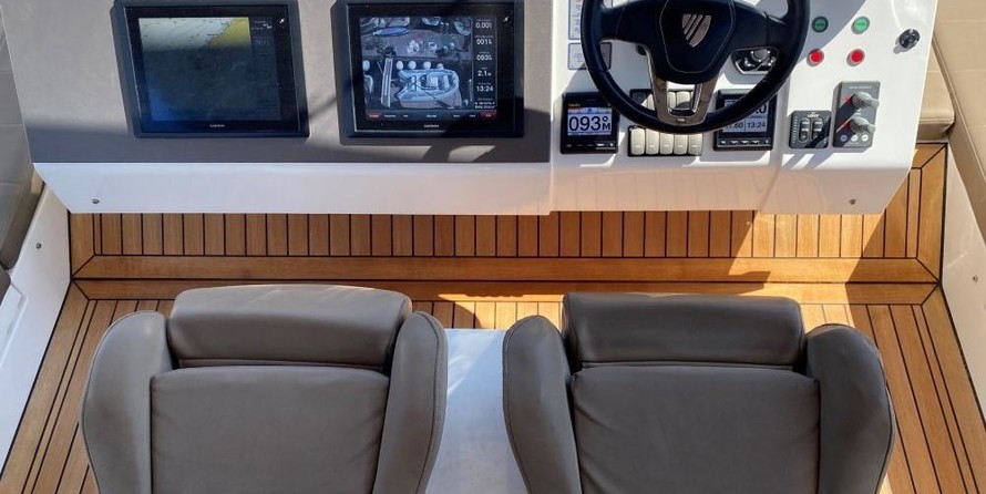 Fairline Squadron 65