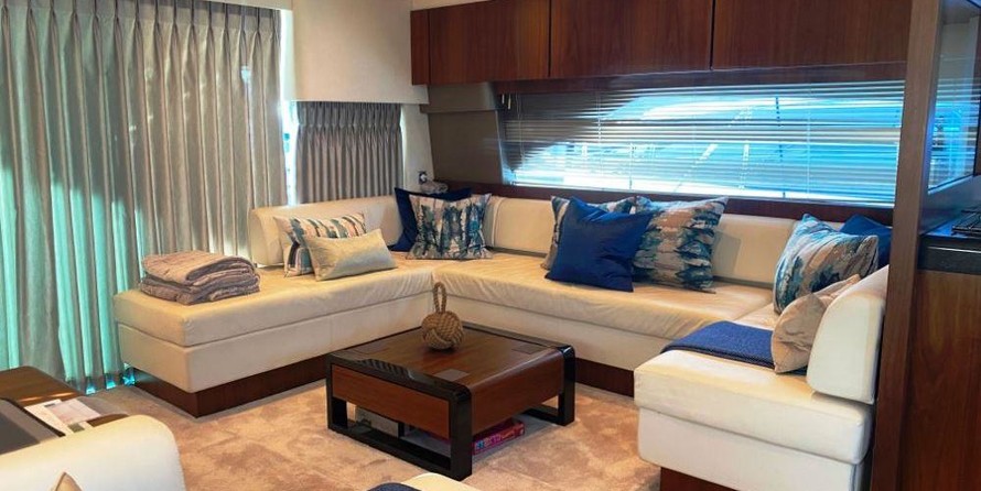 Fairline Squadron 65