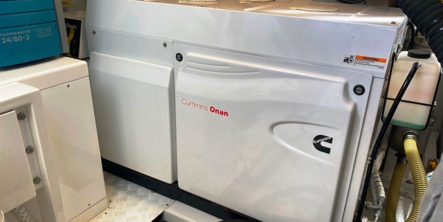 Fairline Squadron 65