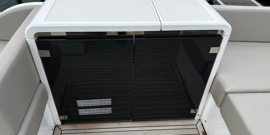 Fairline 50 Squadron