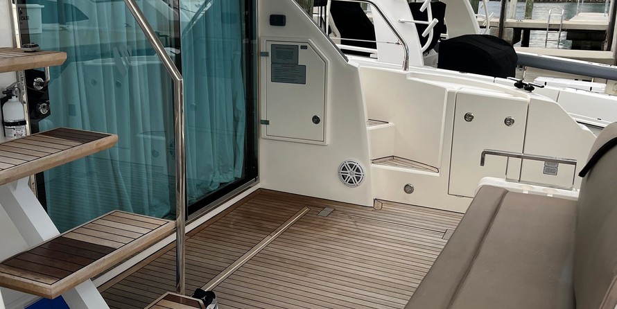 Fairline 42 Squadron