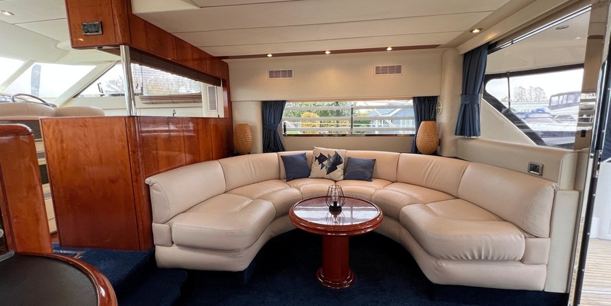 Fairline Squadron 59