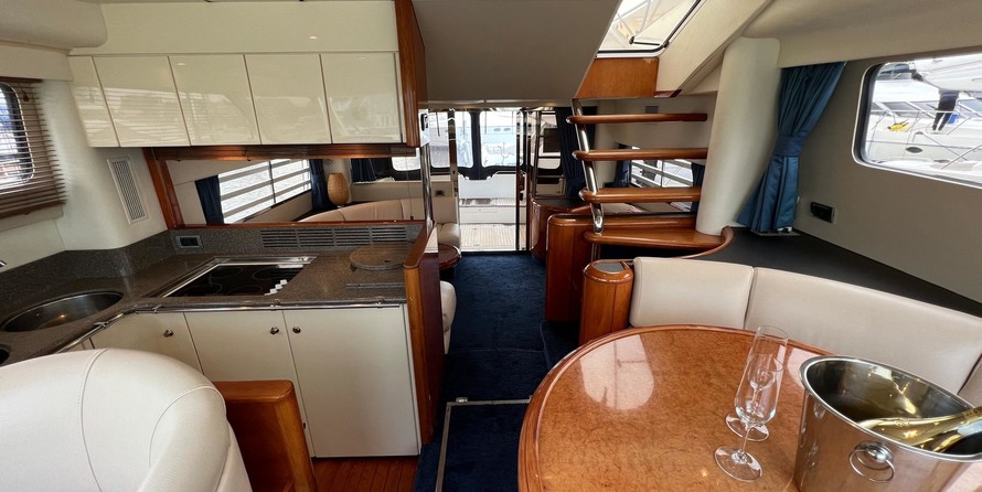 Fairline Squadron 59