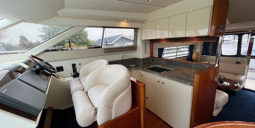 Fairline Squadron 59