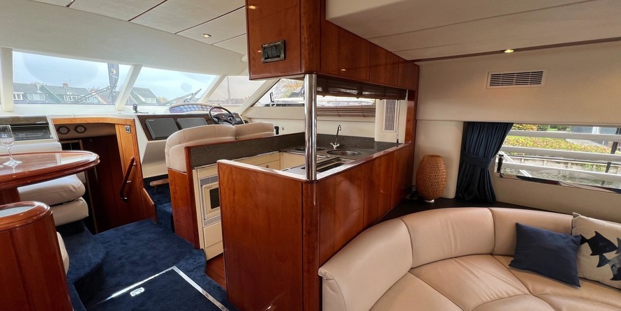 Fairline Squadron 59