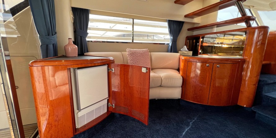 Fairline Squadron 59