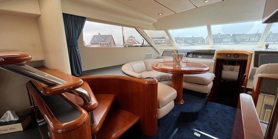 Fairline Squadron 59