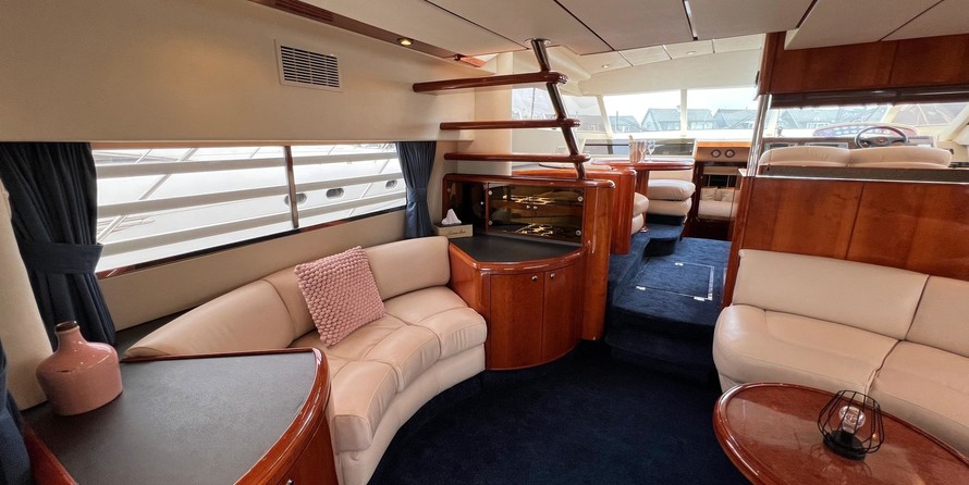 Fairline Squadron 59