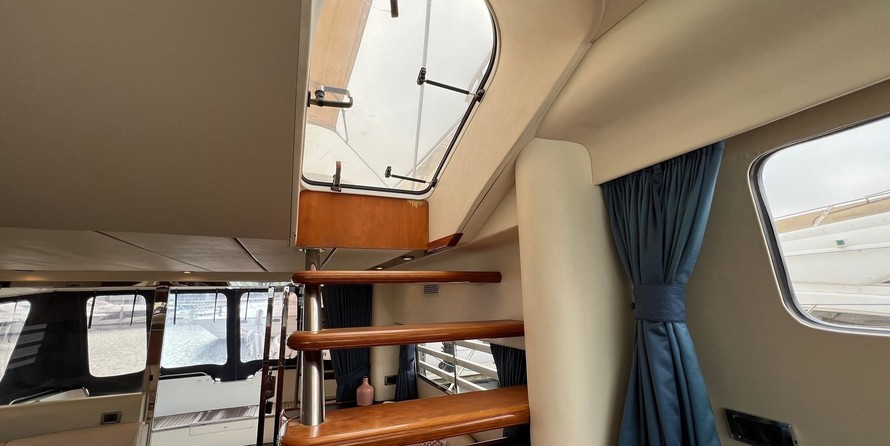 Fairline Squadron 59