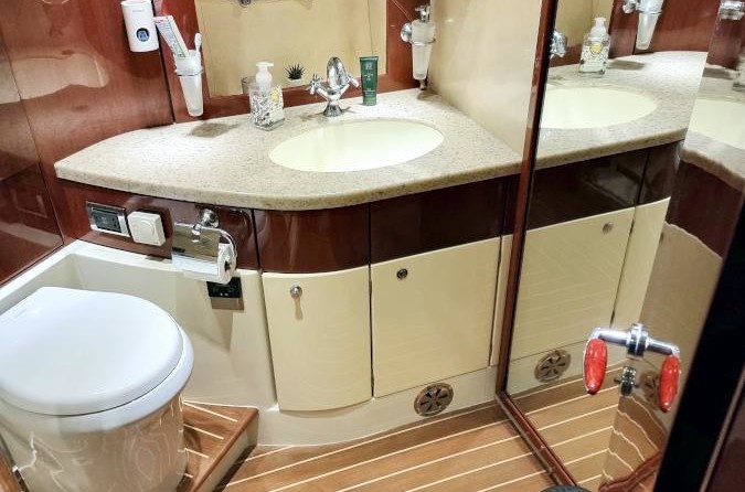 Fairline 58 Squadron