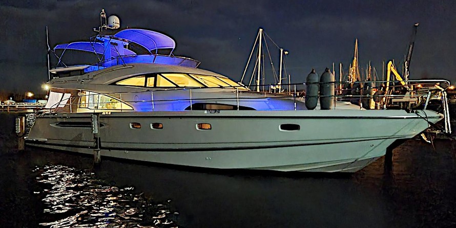 Fairline 58 Squadron