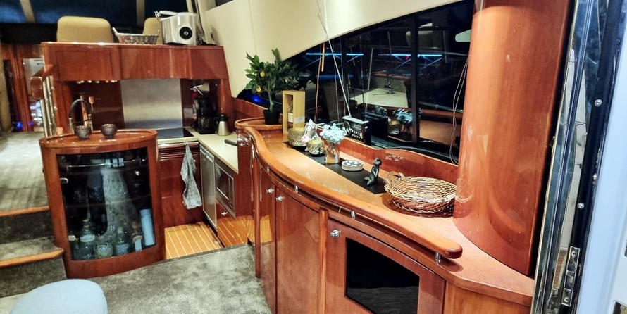 Fairline 58 Squadron