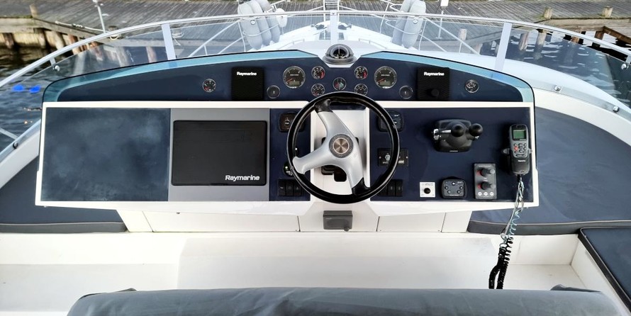 Fairline 58 Squadron