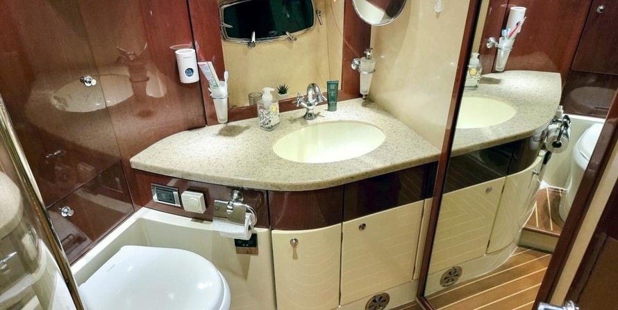 Fairline 58 Squadron