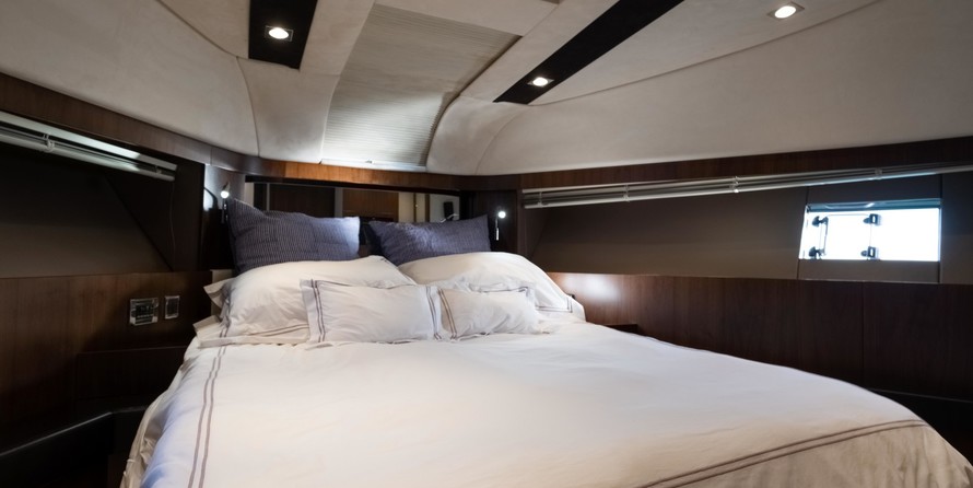 Fairline Squadron 65