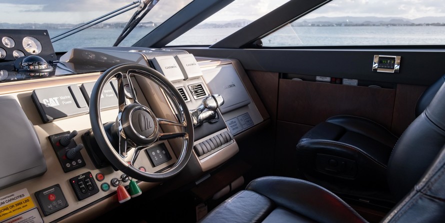 Fairline Squadron 65