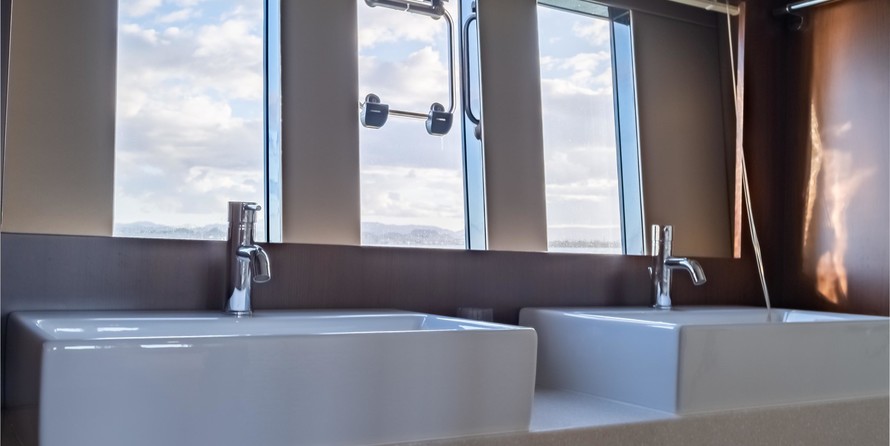 Fairline Squadron 65