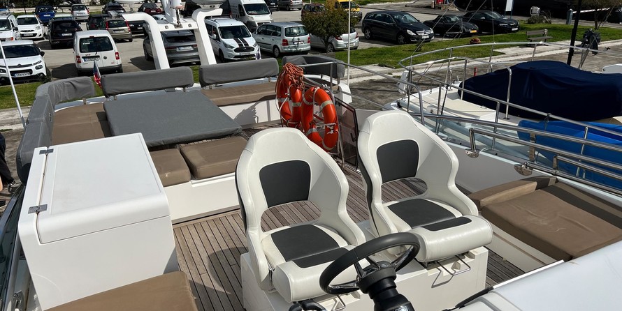 Fairline 58 Squadron