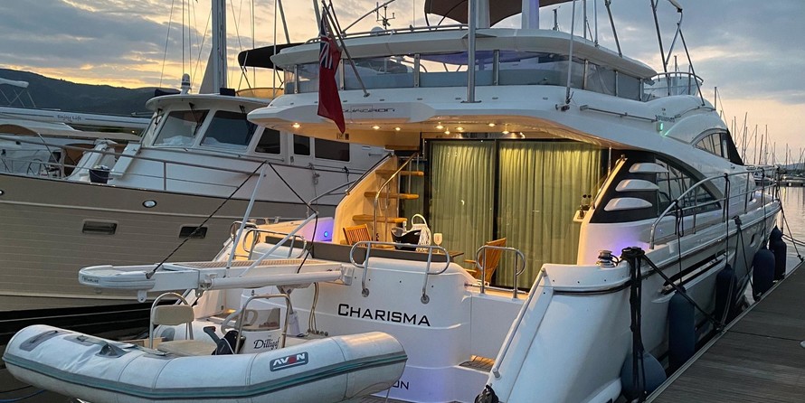 Fairline 58 Squadron