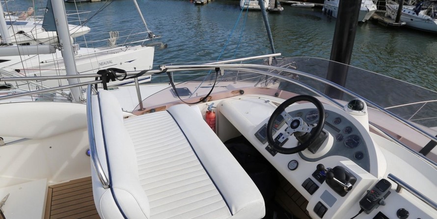 Fairline Phantom 46