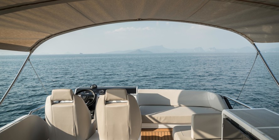 Fairline 50 Squadron