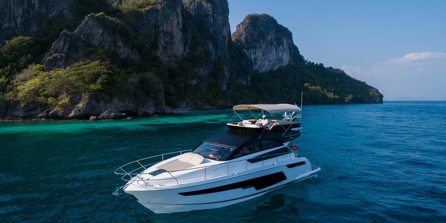 Fairline 50 Squadron