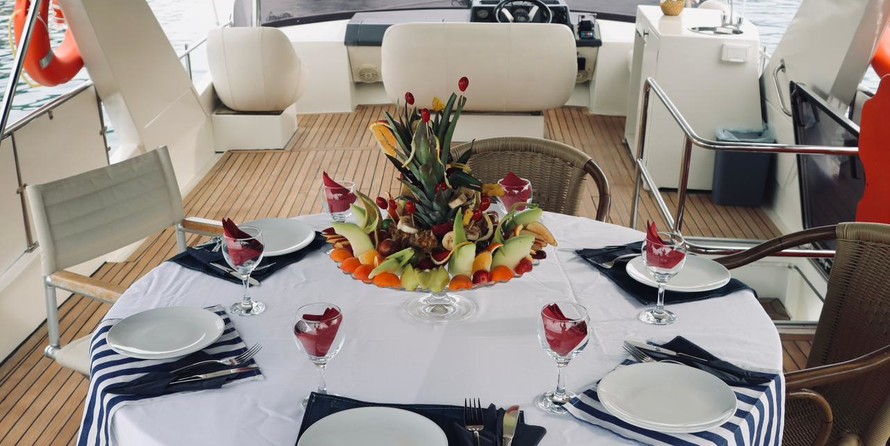 Fairline 60 Squadron