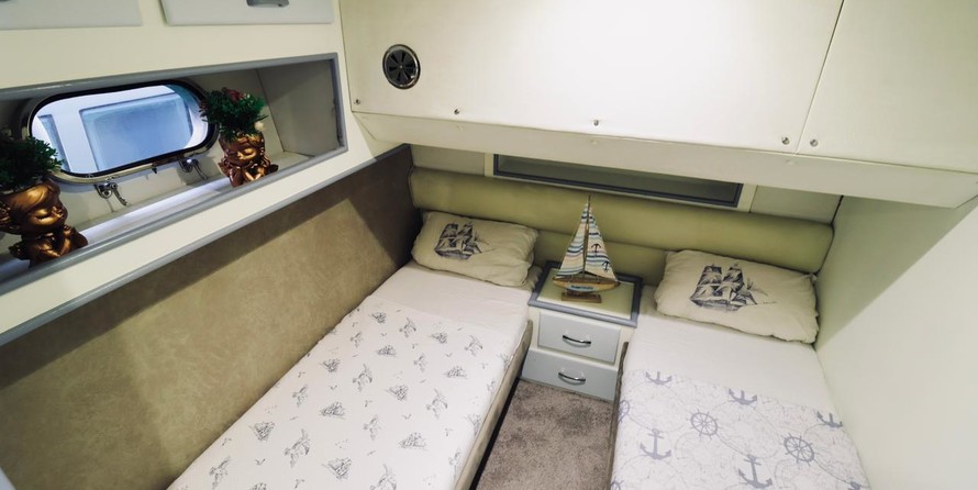 Fairline 60 Squadron